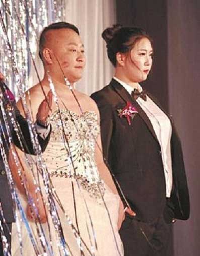 عکس عروس و داماد عروسی جالب عروس و داماد عجیب زیباترین لباس عروس زن چینی اخبار چین