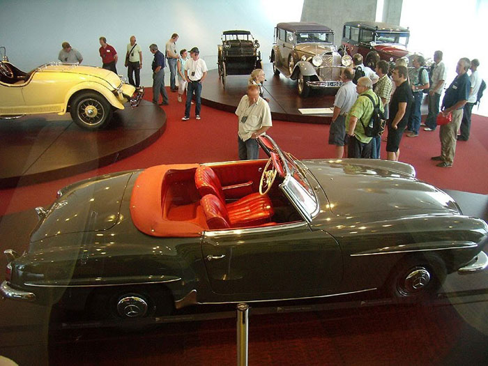 موزه خودرو مرسدس بنز اسپرت مرسدس بنز سفر به آلمان خودرو کلاسیک توریستی آلمان تاریخچه مرسدس بنز بهترین مرسدس بنز بنز کوپه قدیمی بنز قدیمی Mercedes Benz