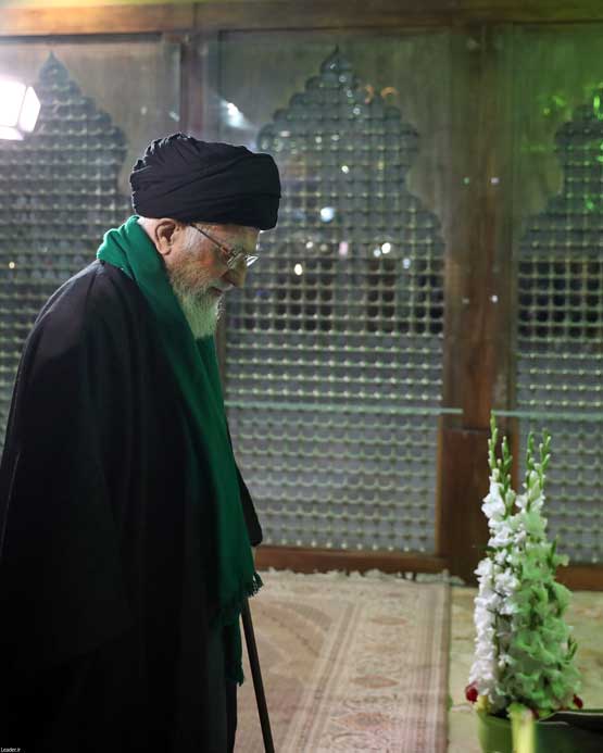 عکس رهبر عکس جدید آیت الله خامنه ای رهبر انقلاب حرم امام خمینی