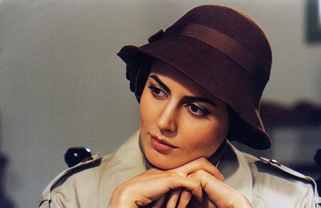 درباره سریال «کیف انگلیسی» ساخته سیدضیاءالدین دری/ تناسبسازی درخشان بین ایده و درام درباره سریال «کیف انگلیسی» ساخته سیدضیاءالدین دری/ تناسبسازی درخشان بین ایده و درام