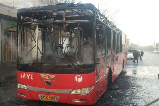 آتش گرفتن اتوبوس شهری در اصفهان