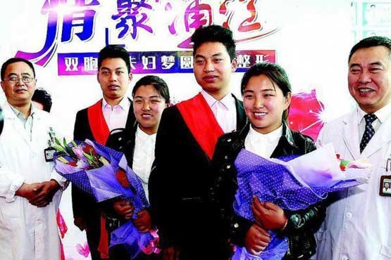 عکس دوقلو عروس های دوقلو زندگی در چین ازدواج دوقلوها اخبار چین