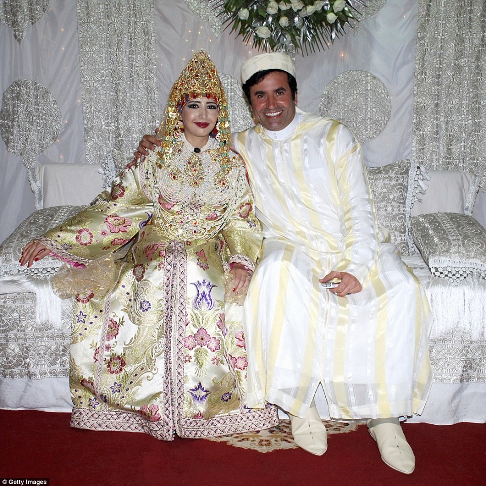 عکس عروسی عروس هندی عروس قزاقستان زیباترین لباس عروس حجاب در خارج حجاب در آمریکا آرایش عروس
