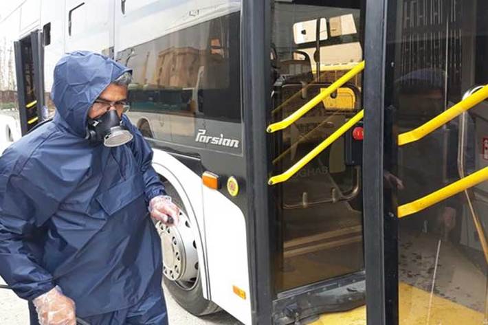 مدیرعامل اتحادیه اتوبوسرانی کشور گفت: تاکنون 70 نفر از رانندگان اتوبوسرانی کشور به بیماری کرونا مبتلا شدند و 7 نفر از این افراد هم در اثر این بیماری جان باختند.